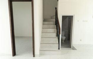 akane kamar tidur kamar mandi lantai 1