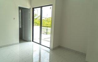 akane master bed lantai 2